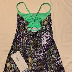 Lululemon NWT Dancing Warrior Tank- Size 2